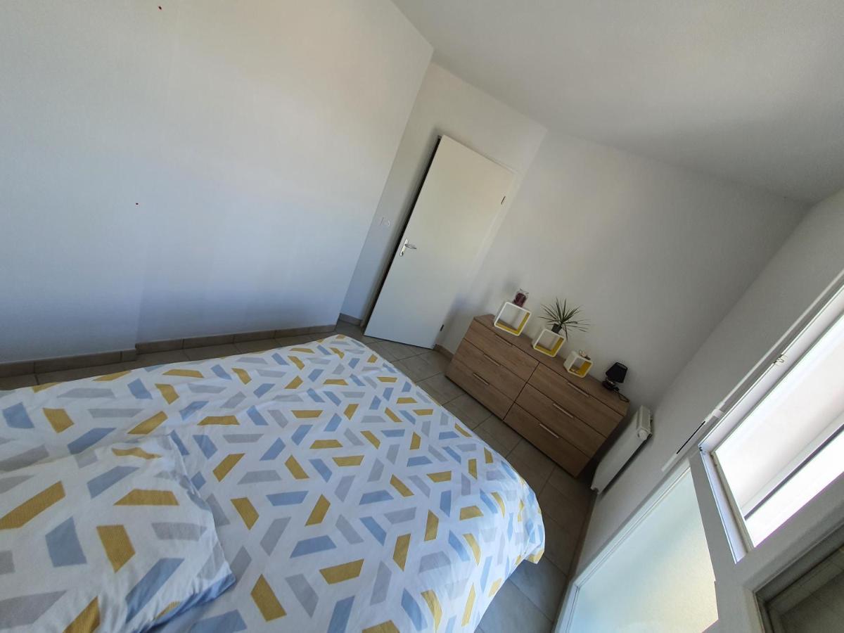 Chambre 11M2 Dans Maison Toute Equipee 苔丝 外观 照片